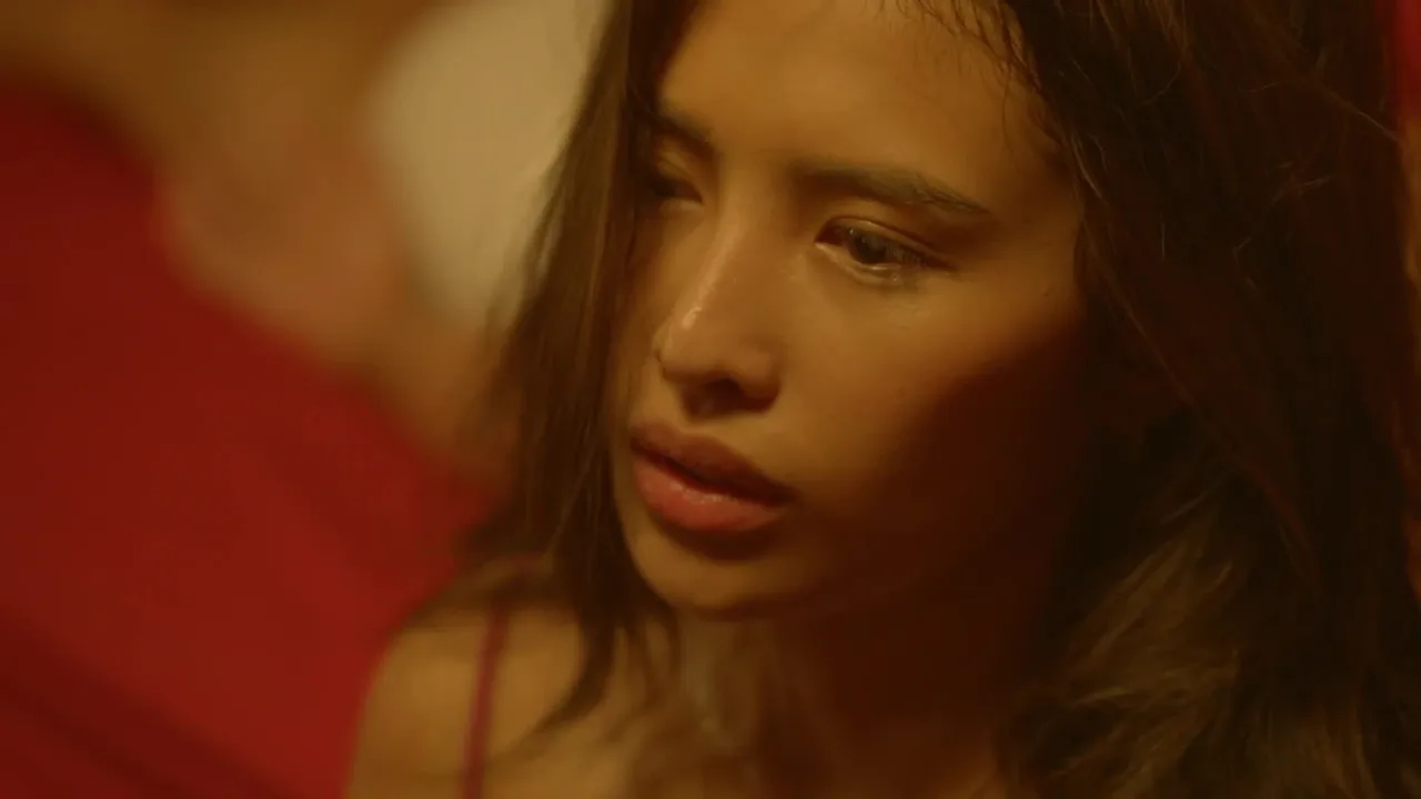 Ang Kapitbahay (2024)