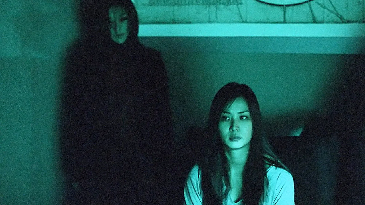 Apt (2006)