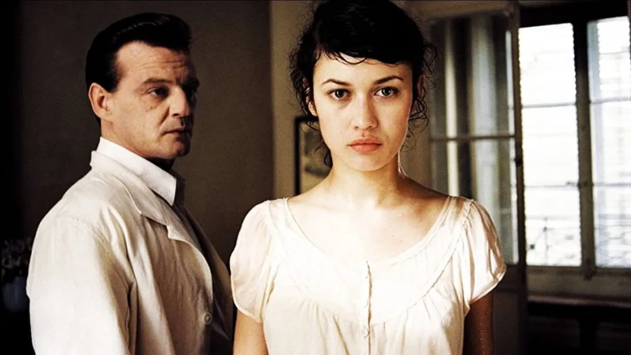 The Ring Finger (2005)