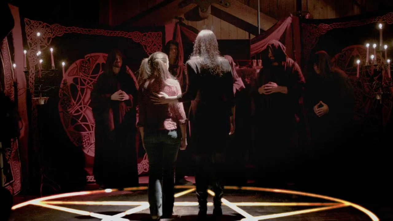 Dark Dungeons (2014)