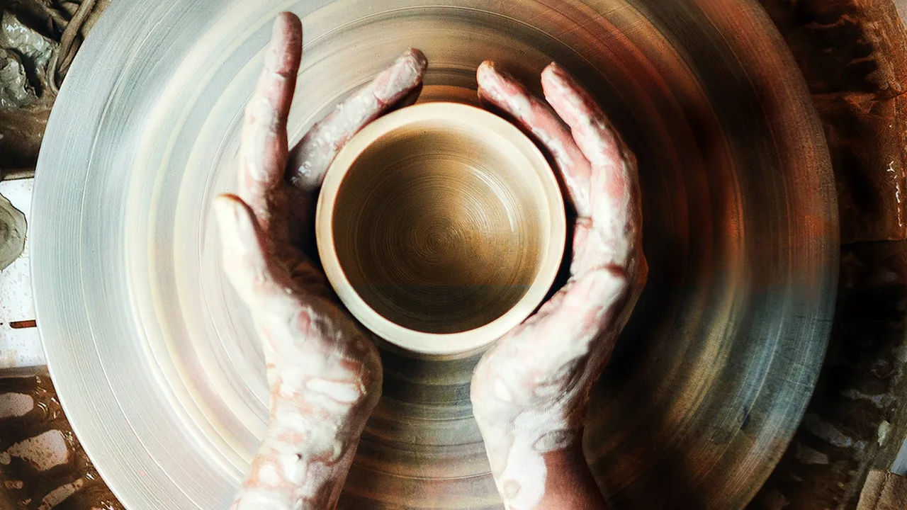 The Great Pottery Throw Down (2015)