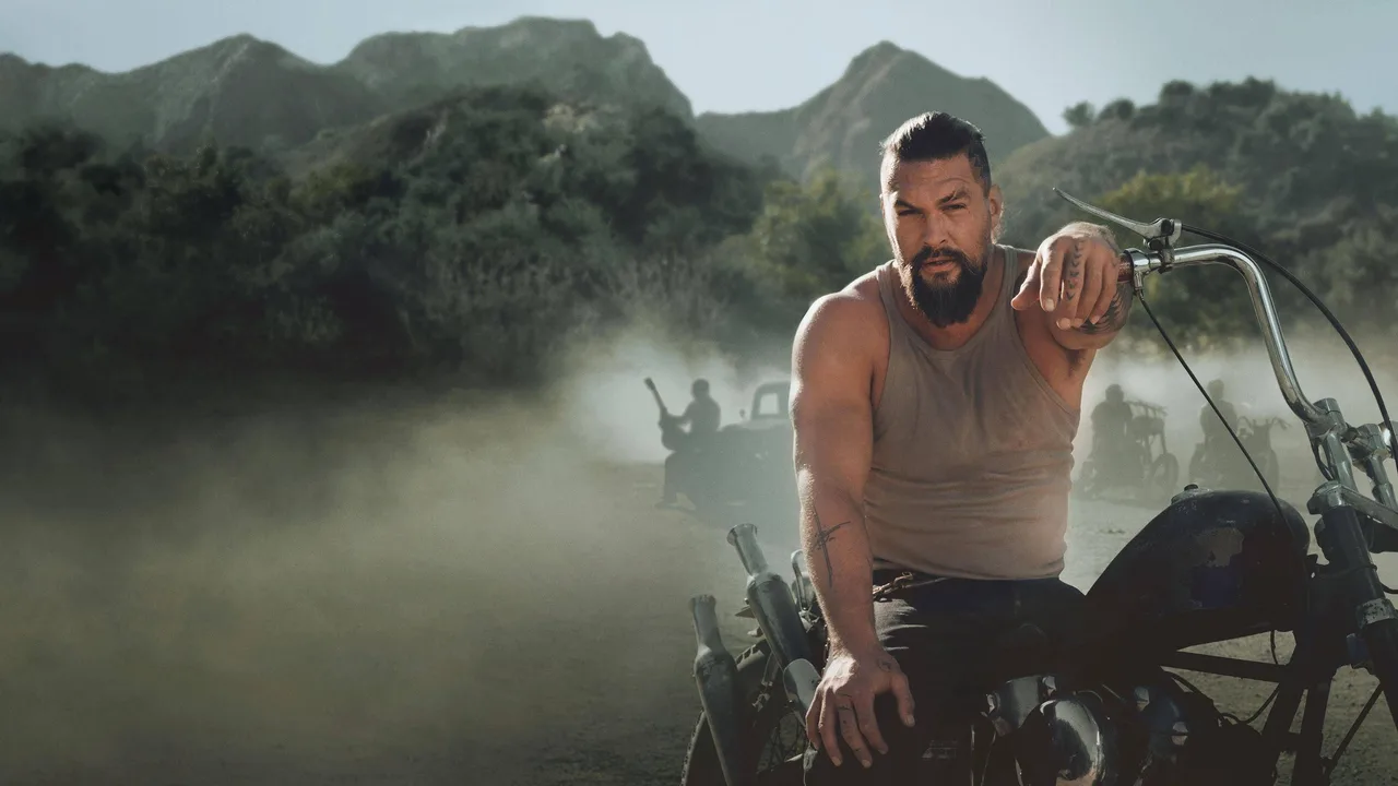 On the Roam (2024)