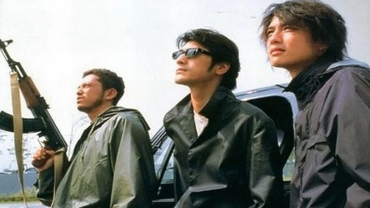Space Travelers (2000)