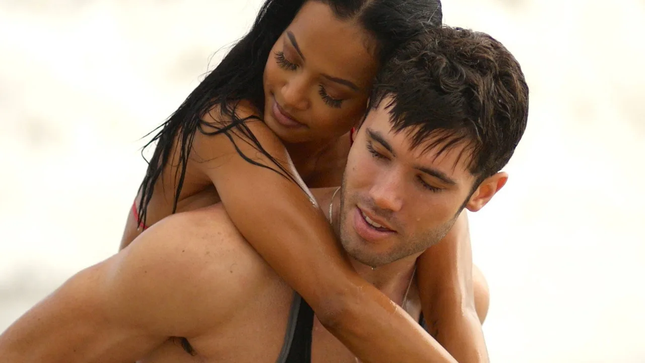 The Bay (2010)