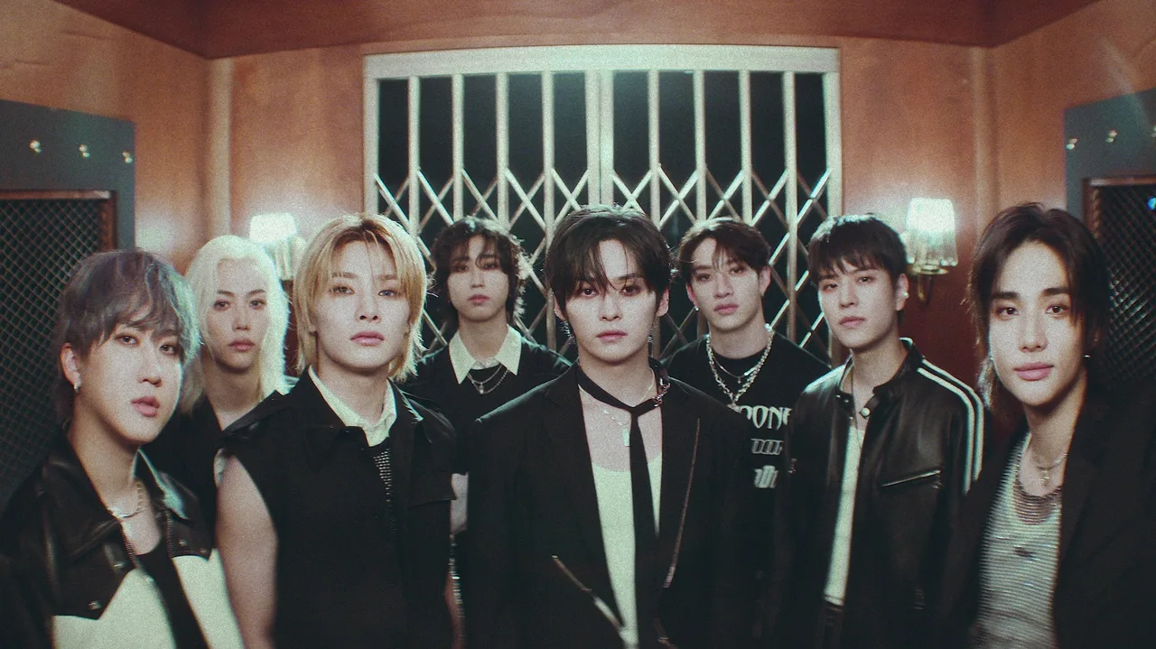SKZ-TALKER (2018)