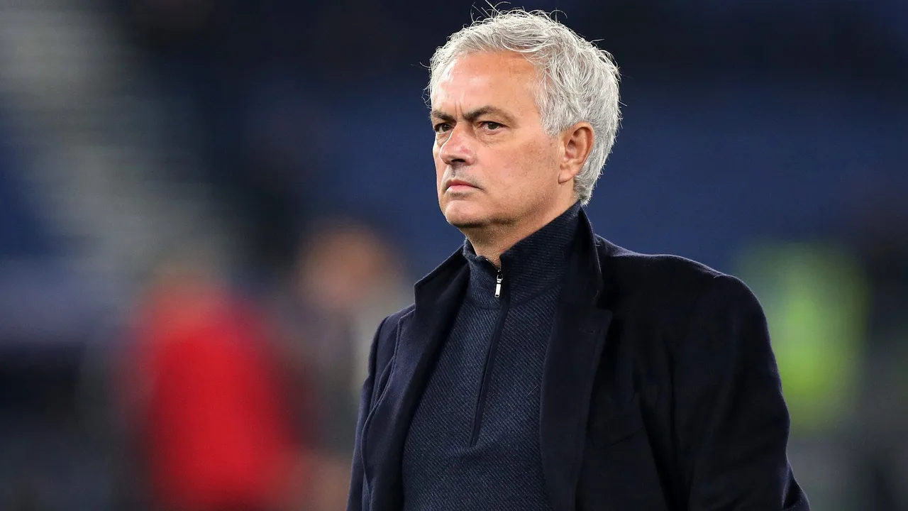 MOURINHO (2026)