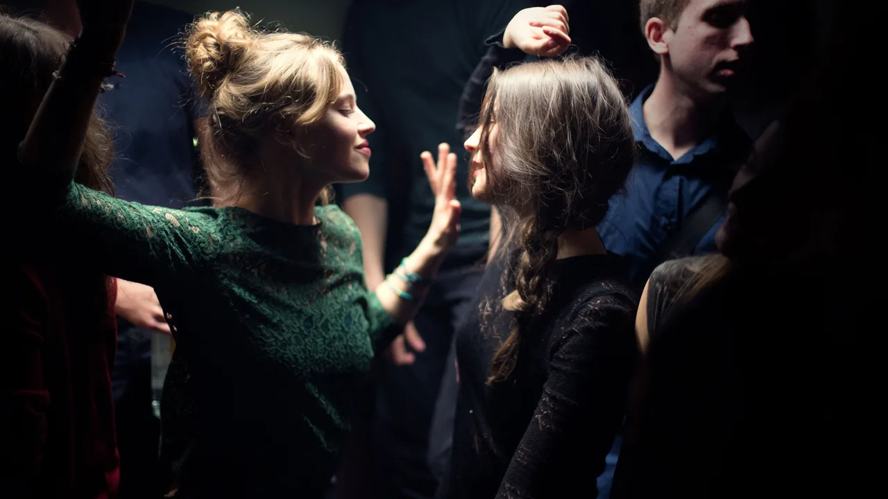 Breathe (2014)