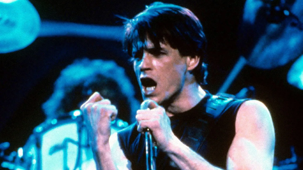 Eddie and the Cruisers II: Eddie Lives! (1989)