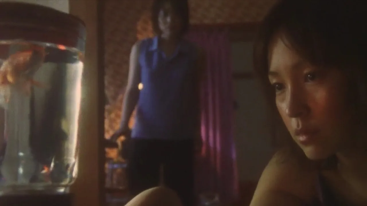 Luxurious Bone (2001)