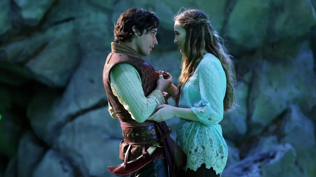 Once Upon a Time in Wonderland (2013)