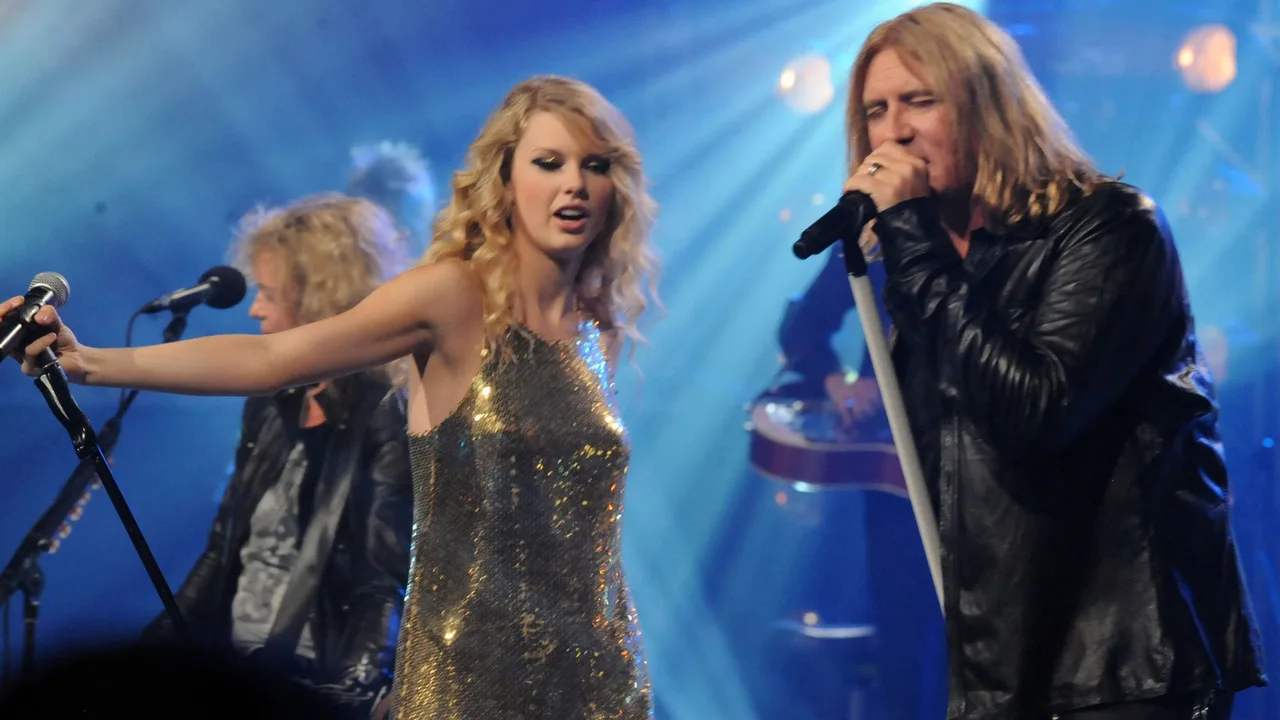 CMT Crossroads (2002)